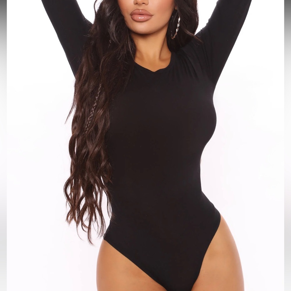 Fashion Nova Black Krystal Crew Neck Long Sleeve Bodysuit Size L